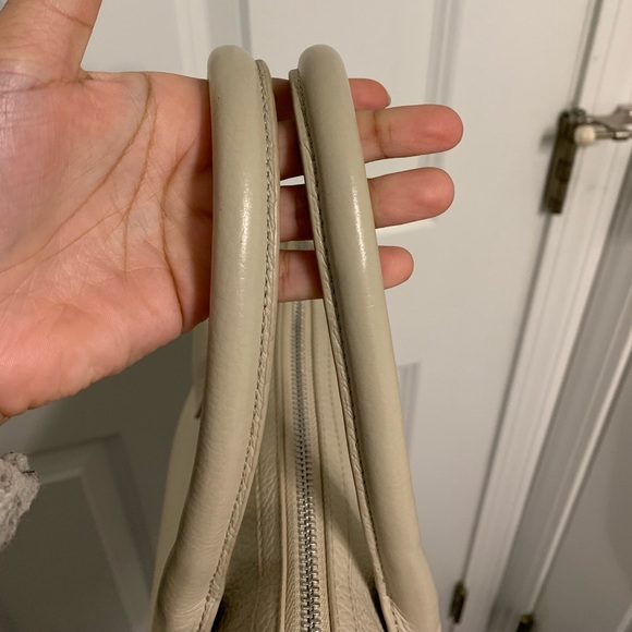 Furla Cream Ivory White Pebble Leather Crossbody, Handbag, Satchel - Picture 5 of 12